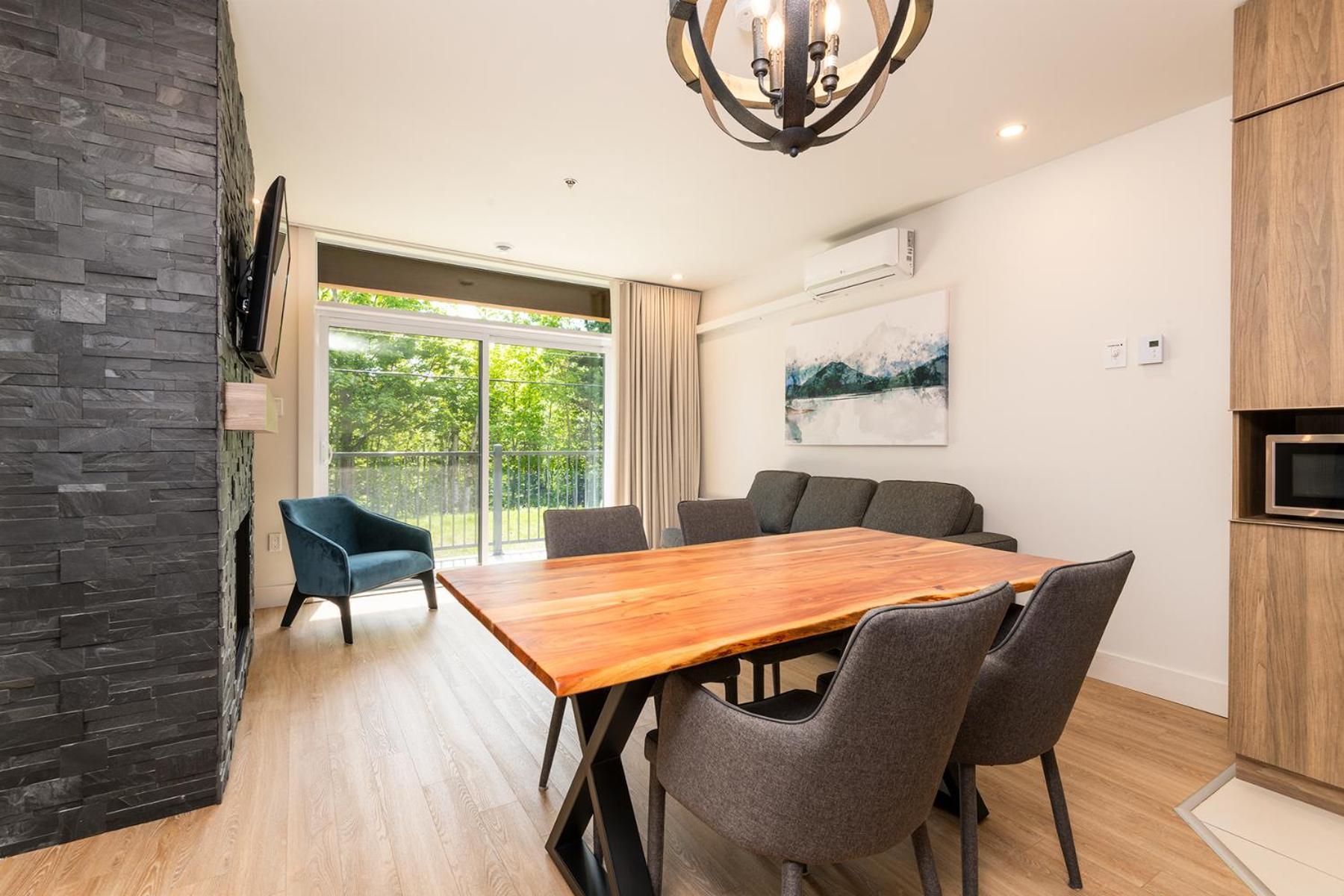 Les Appartements Du Massif De Charlevoix 圣弗朗索瓦小河 客房 照片
